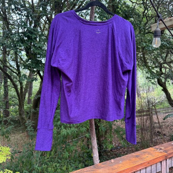 Beyond Yoga Featherweight Daydreamer Pullover Medium - Picture 4 of 6